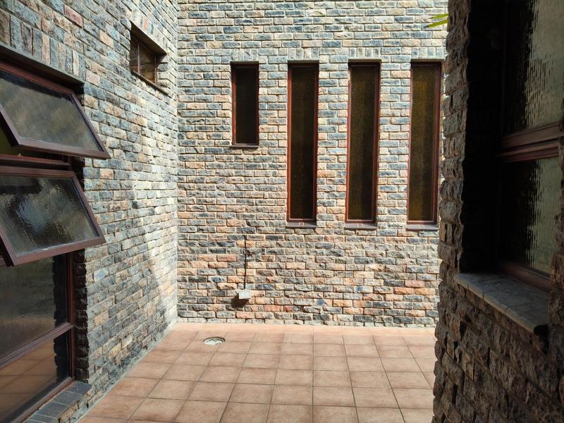 5 Bedroom Property for Sale in Oatlands North Eastern Cape